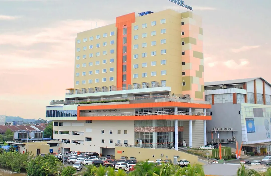 HARRIS Hotel Samarinda-1